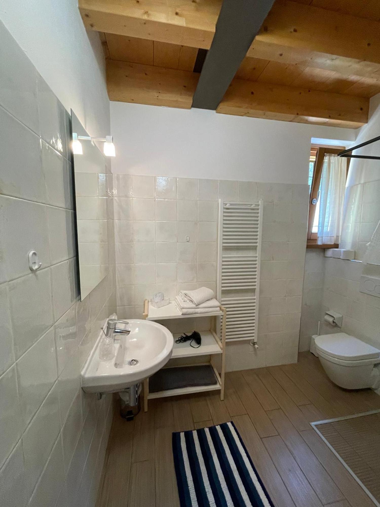 Al Vajo Dependance - Apartments-Zimmer Lazise Exterior photo
